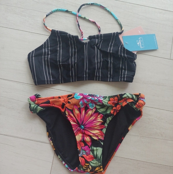 O'Neill NEW girls Tropical Keyhole Tankini Swimsuit Set - Picture 1 of 16